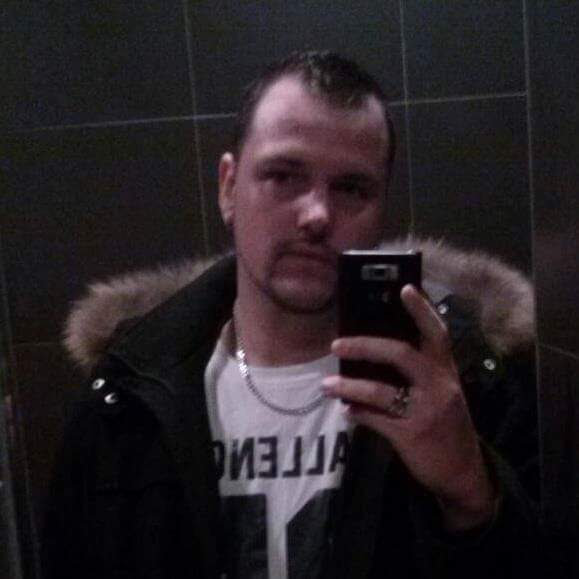 Wie Wil Mij Pijpen Man Zoekt Vrouw