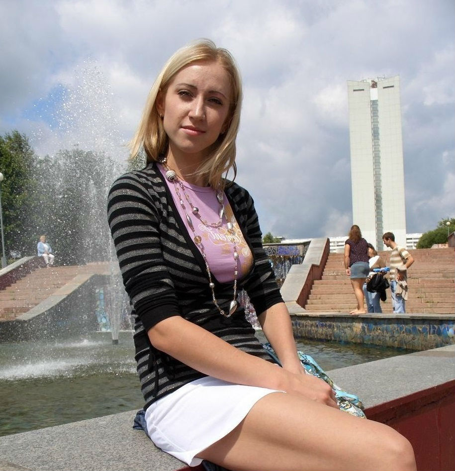 Hoerige Dame Zuigt Het Laken Je Kont In Pijpdate