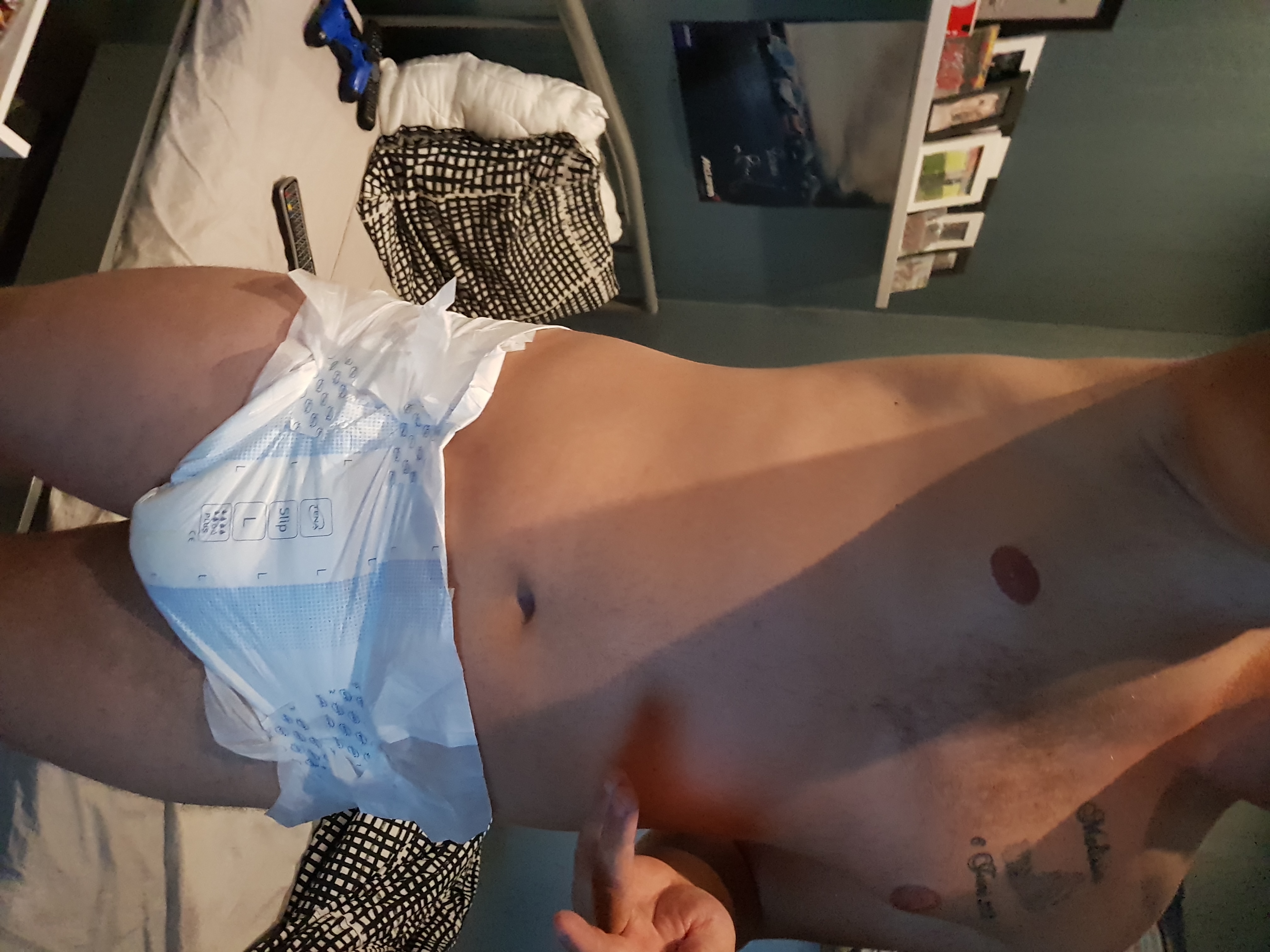 Ik Vindt Het Heel Geil Om Luiers Om Te Hebben En Verschoond Te Worden Luiersex