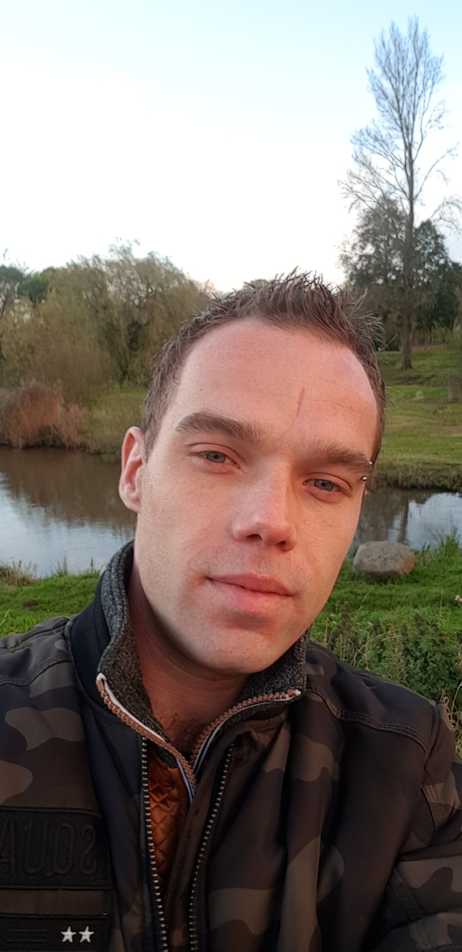 Spontane Geile Sexdate Cardates