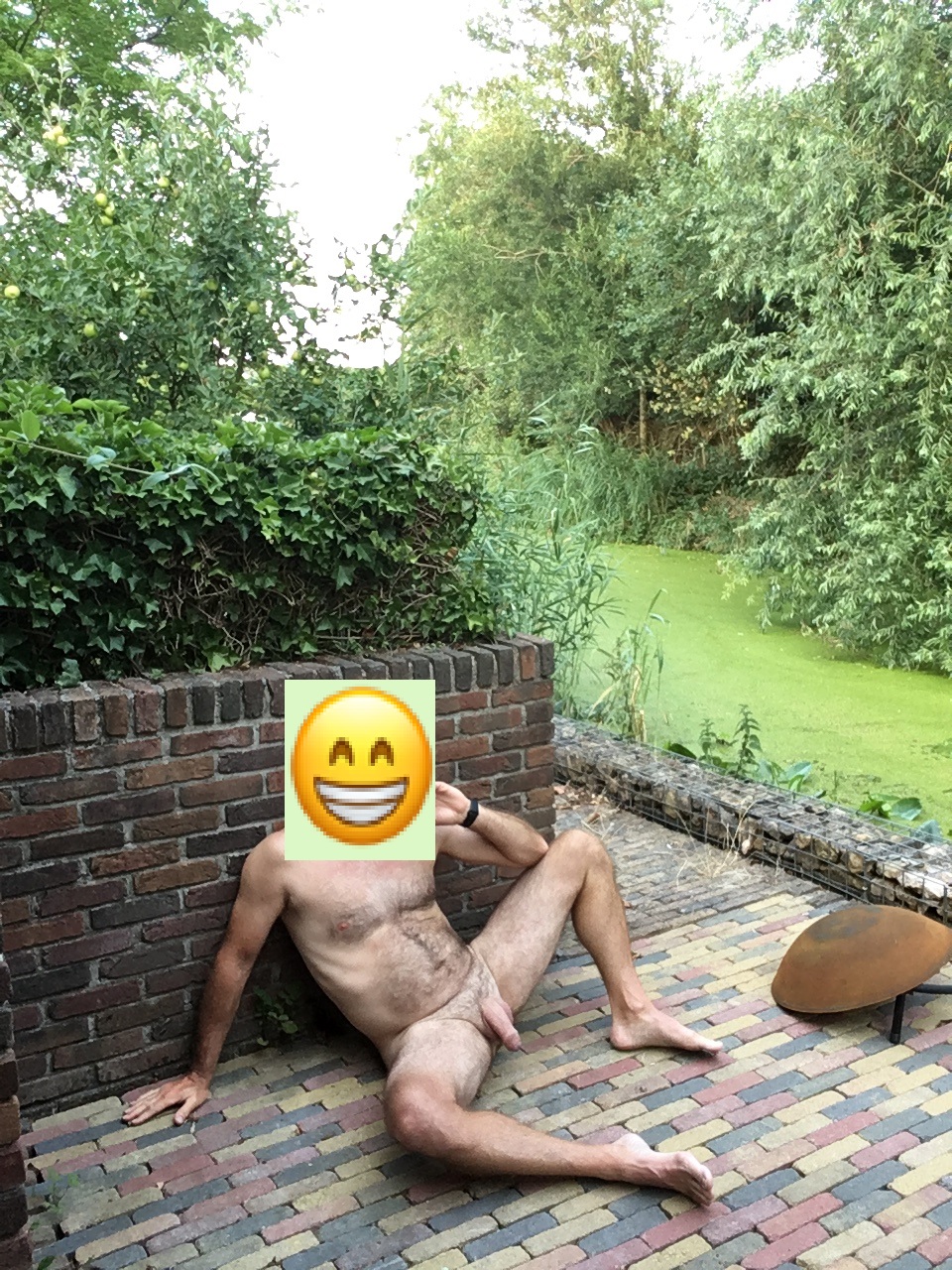 Bestaan Ze Nog? Onderdanig Aangeboden