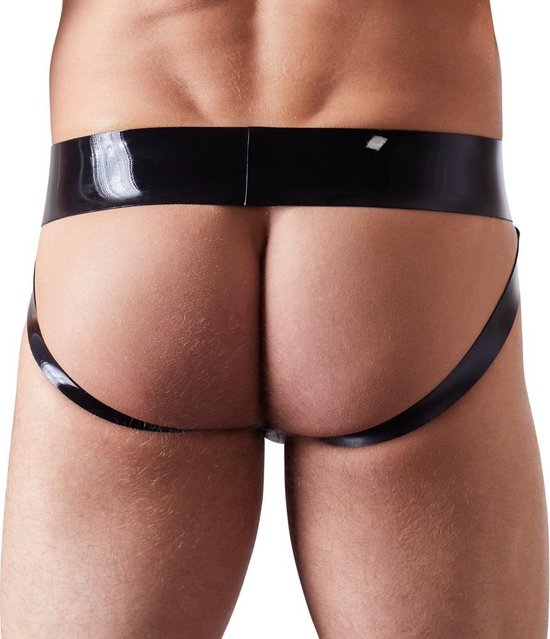 POOIER GEZOCHT Travestieten