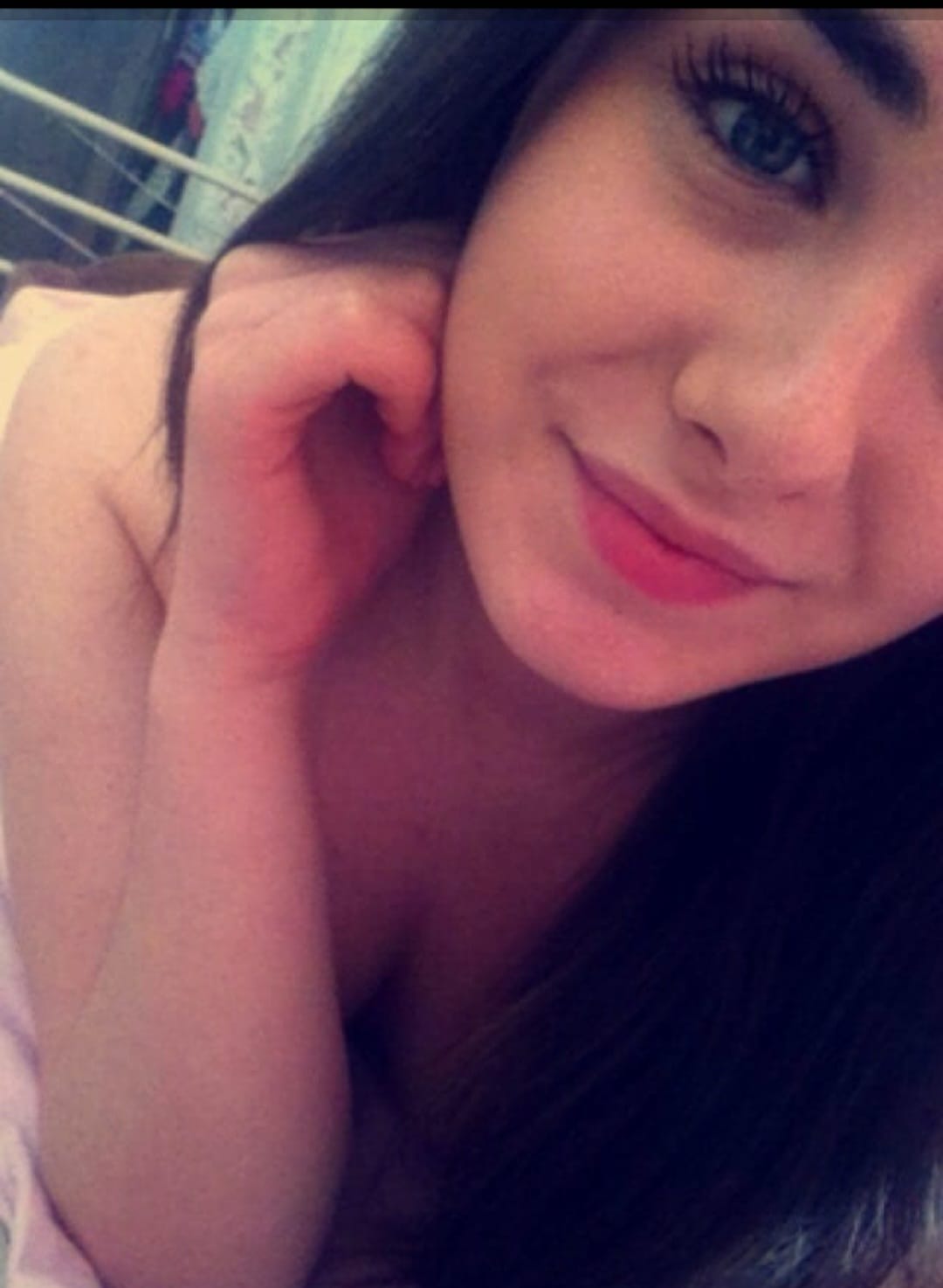 Little Gril Looks For Daddy Snapchat Sex