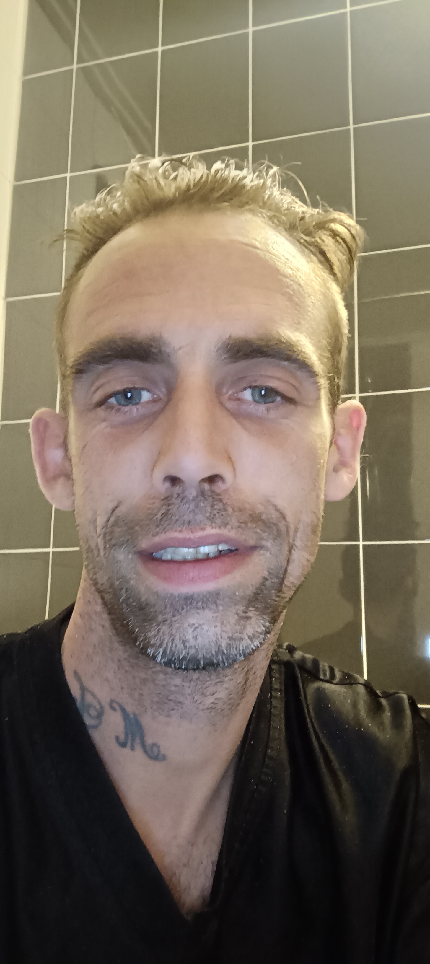 Nette Man Zoek Sex Met Dame Gratis Ik Heb 23cm Lul Kaal Man Zoekt Vrouw