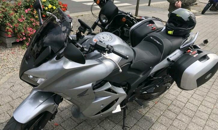 Leuke Man Zoekt Sexafspraak Met Een Leuke Vrouw