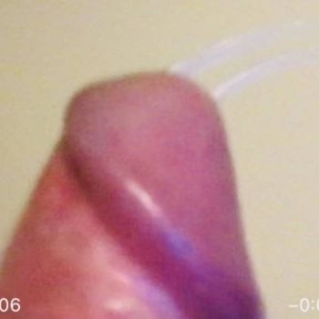 Toyboy Zoekt Sugarmommy Betaling In Natura