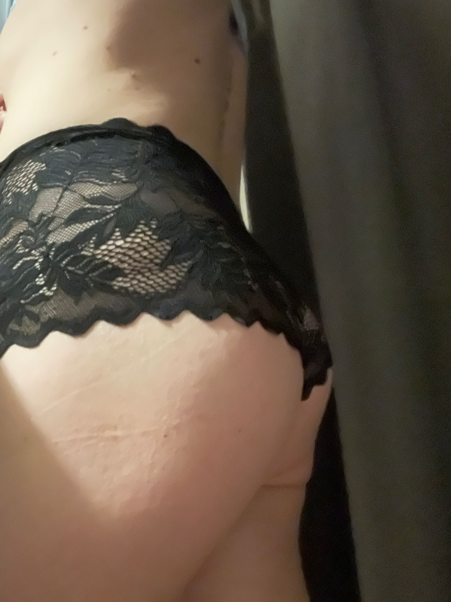 Wil Je Mij Ruiken Of Proeven? Slipjes,panty's,bodystocking Of Mini Vibo? Fetish