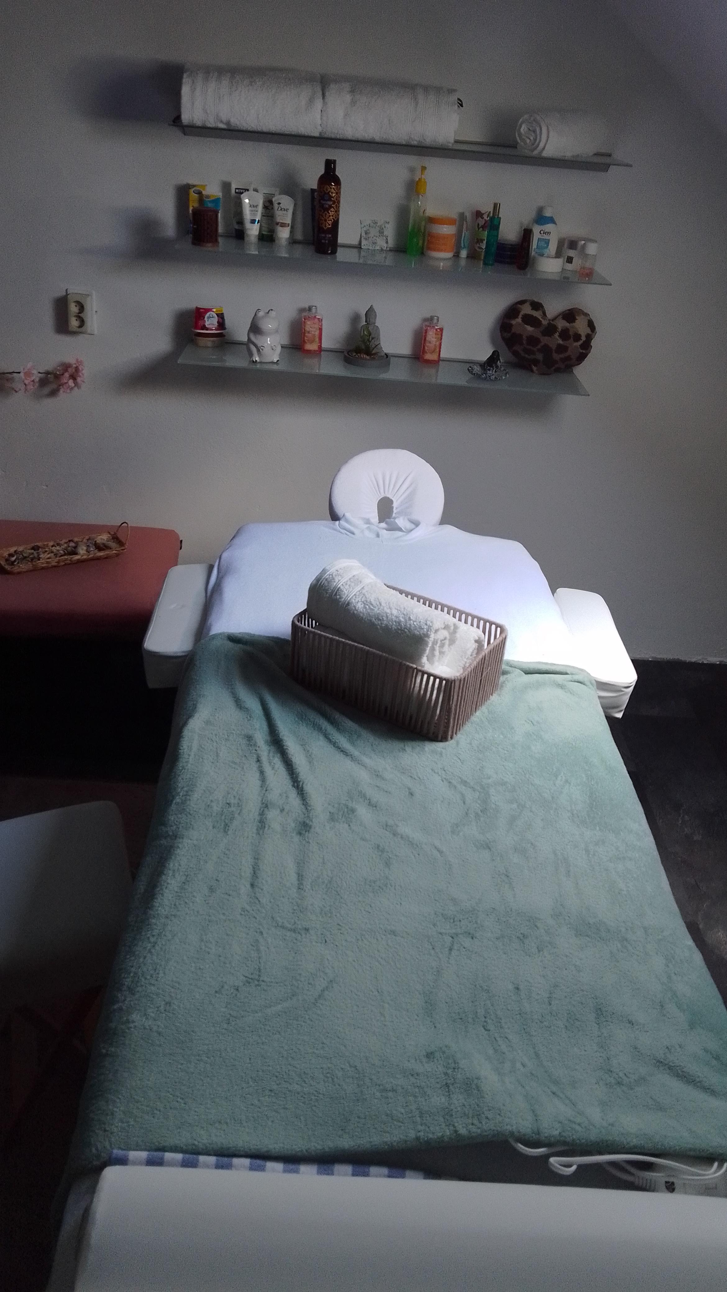 Dames Ook Jullie Kunnen Nu Genieten Erotische Massage