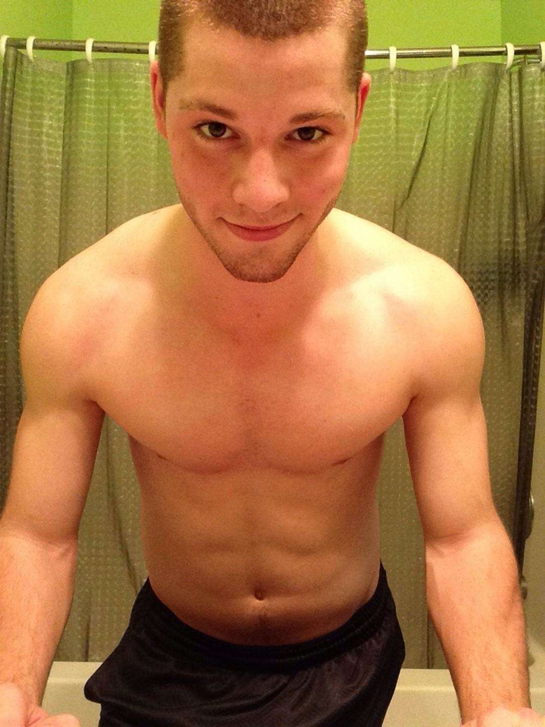 Wil Je Met Mij Daten? Man Zoekt Man