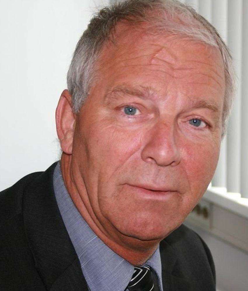 Ik Zoek Een Lief Maatje. Hoop Er Hier Een Te Vinden Man Zoekt Man