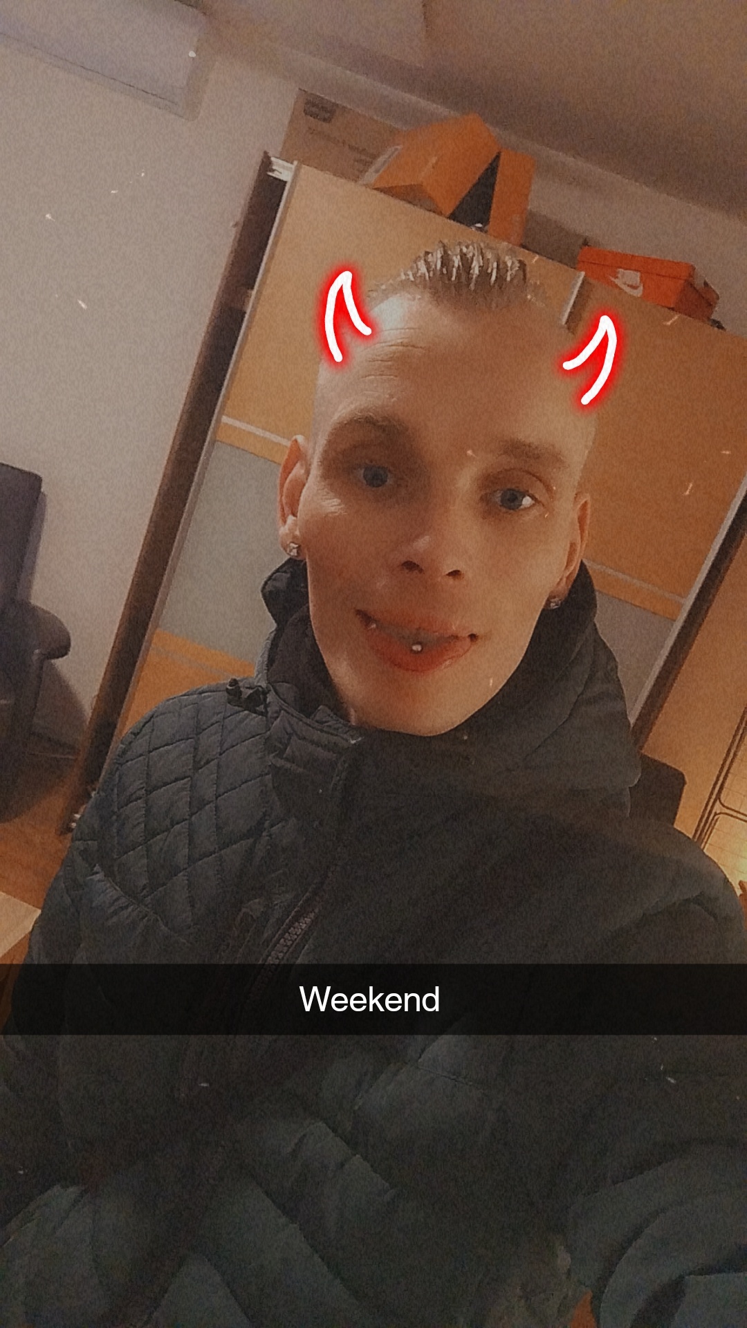 Zoek Date Nu Kan Ontvangen Man Zoekt Vrouw