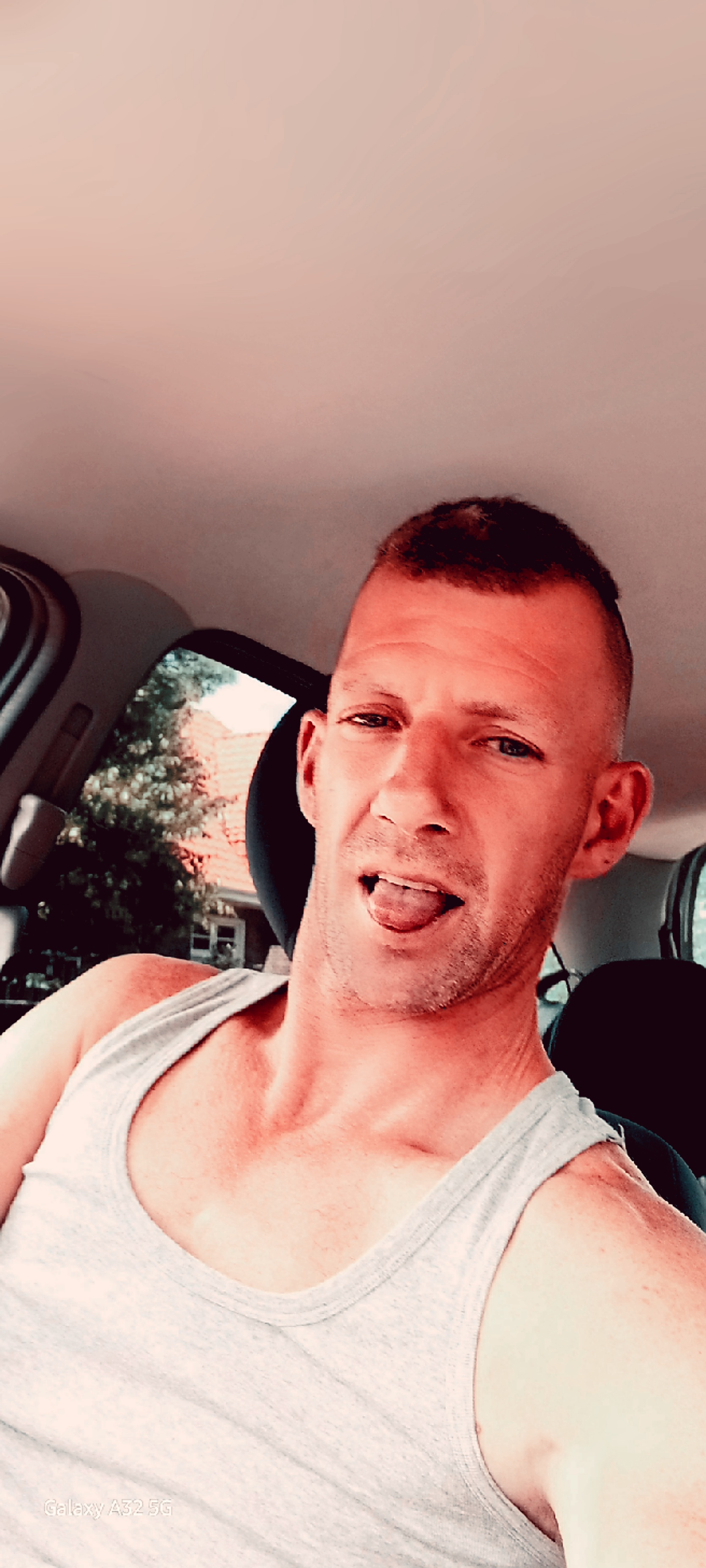 Geile Goed Geschapen Jongen Zoekt Spanning Sexdate