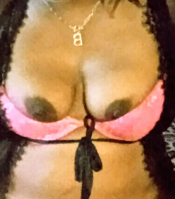 Hoy Met Nadia Doet Escordt 06 Escort & Hotel Ontvangst
