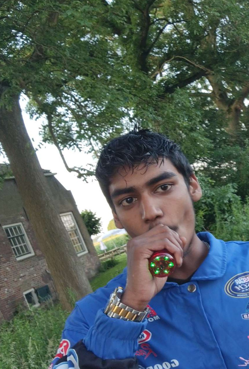 Verlang Naar Liefde. Mentaal En Intiem Van Een Dame Of Vrouw.. Man Zoekt Vrouw