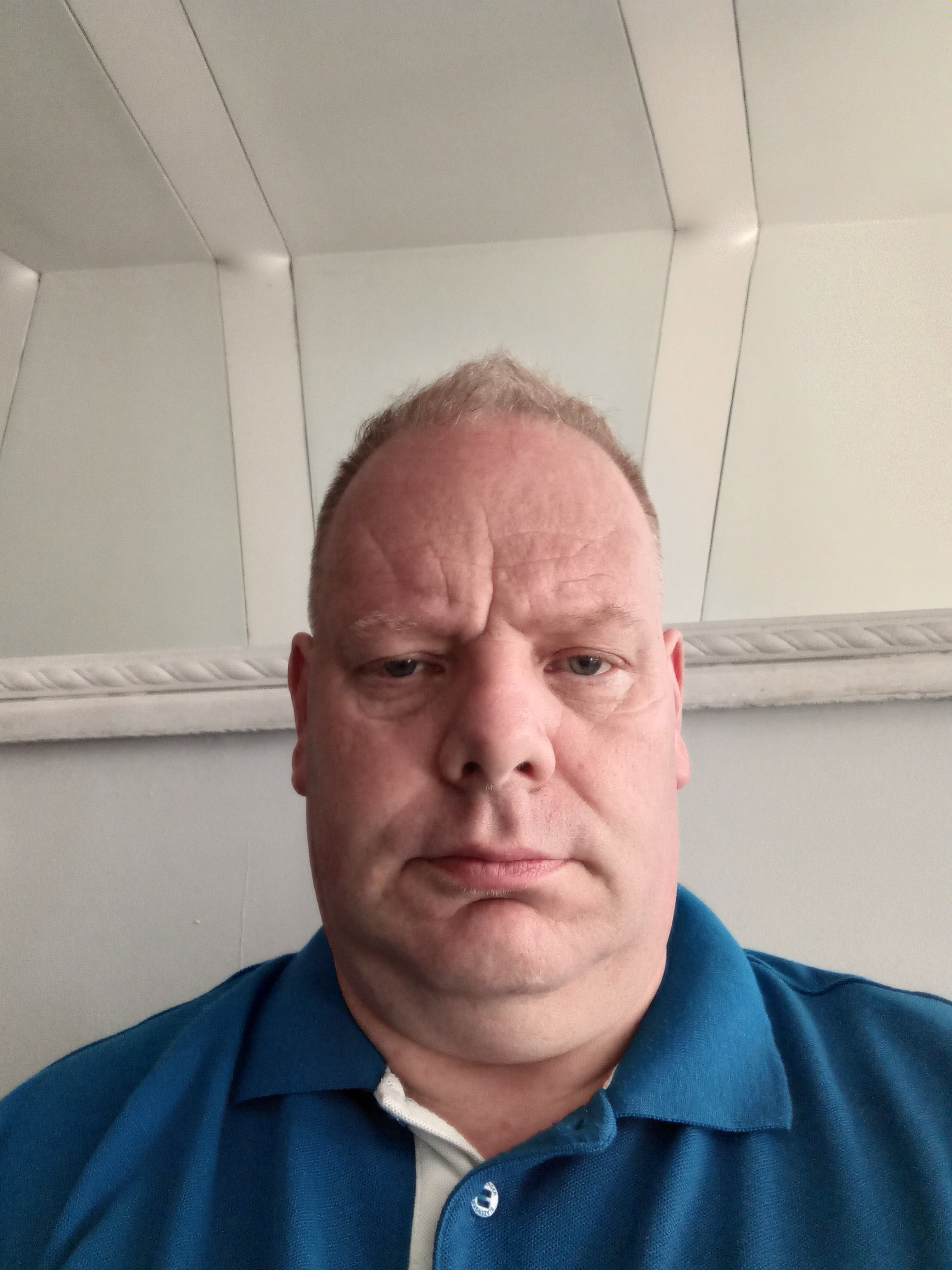 Oudere Dame/echtpaar 65+ Man Zoekt Vrouw