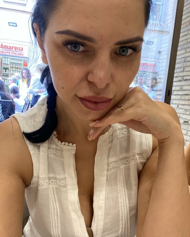 Professionele Escortdame Escort & Hotel Ontvangst
