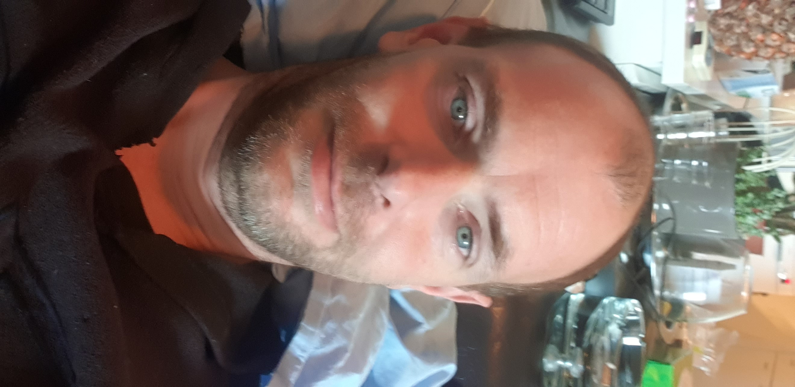 Man Van 45 Zoekt Leuke Vrouw Voor Een Avondje Sex Man Zoekt Vrouw