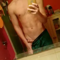 Bram 19 Jaar Zoekt Leuke Vriendin/vrouw Man Zoekt Vrouw