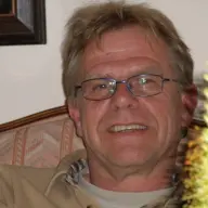 Pijpen/knuffelen Betaald Contact Gezocht