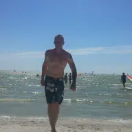 Date Nu Ben Jong Lief Schoon En Niet Lelijk Of Arrogant , Ben Wel Lief En Erg Geil Heb Een Auto Geld En Bel 0646471889 Cardates