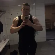 Zin In Massage Of Sex Van 20jarige Gespierde Ervaren Gast? Massage Door Heren