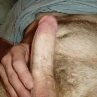 Geile Man Zoekt Liefst Wat Oudere Man! Man Zoekt Man