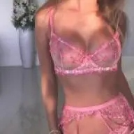 Houd Je Van Stevige Seks? Vrouw Zoekt Man