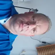 Rustige En Sociale Bi-man Zoekt Stel Of Vrouw Man Zoekt Vrouw