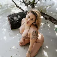 Kom En Ervaar Mijn Intense En Onomkeerbare Seksuele Diensten.