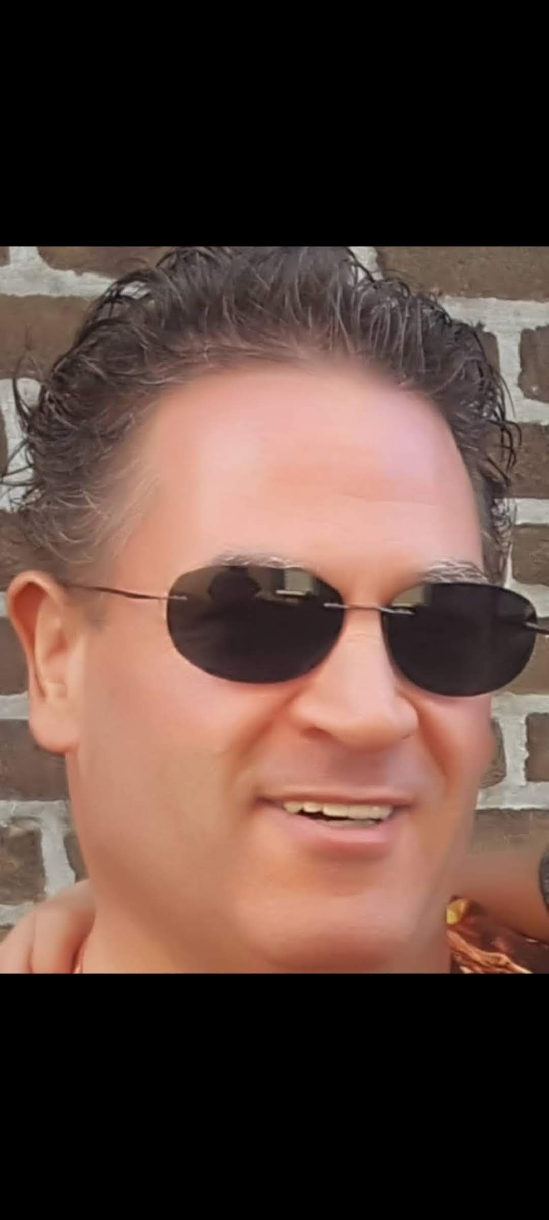 Oudere Man Zoekt Jongere Vrouw Man Zoekt Vrouw