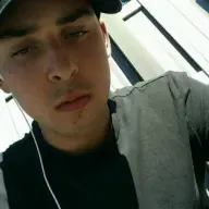 Geile Jonathan Zoekt Vrouw! Grote Tieten