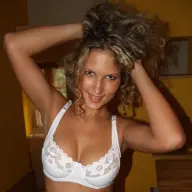 Maak Jij Mij Geil? Vrouw Zoekt Man