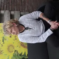 Single Man Zoekt Ondeugende Vrouw Man Zoekt Vrouw