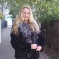 Zoek De Man Van Mijn Dromen. Vrouw Zoekt Man