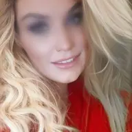 Aantrekkelijke Dame Zoekt... Algemeen