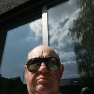 Vrouw Gezocht Om Te Verwennen Man Zoekt Rijpe Vrouw
