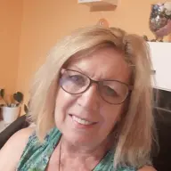 Ben Benieuwd Wie U Bent. Vrouw Zoekt Man