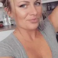 Zoek Je Ook Een Spannende Date? Vrouw Zoekt Man