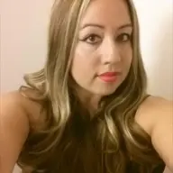 Queens Girl Vrouw Zoekt Man