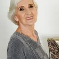 Deze Oppas Oma Heeft Nog Energie Genoeg! Vrouw Zoekt Man